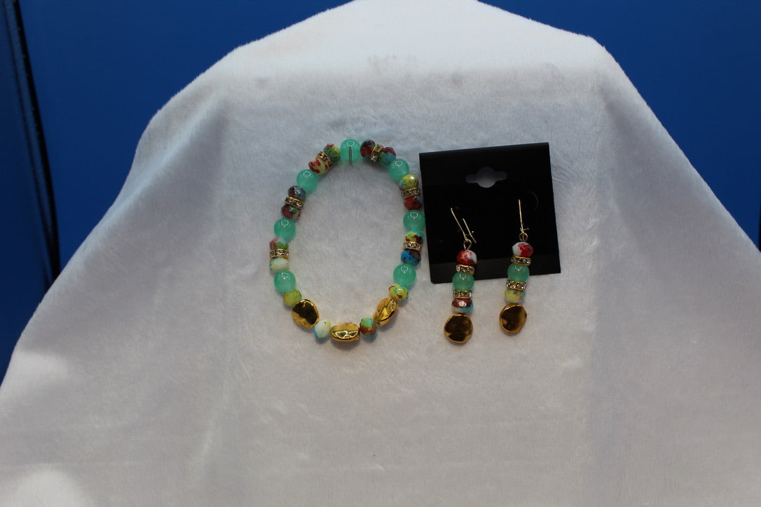 Earrings w/ Matching Bracelet - Green - Touched By Christ
