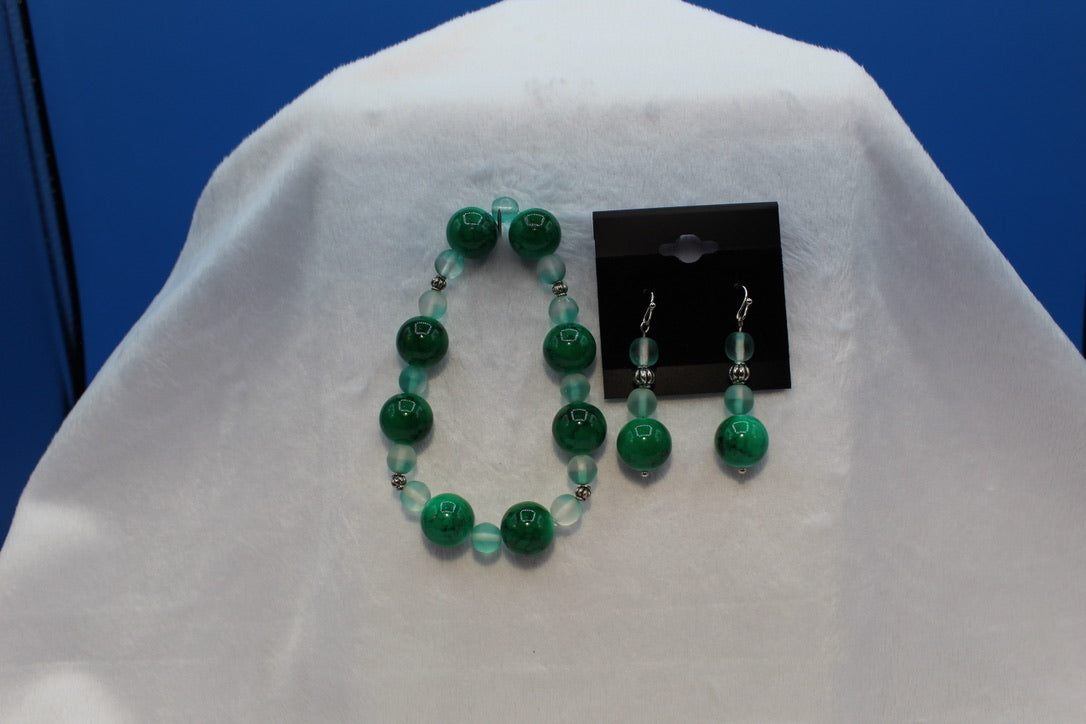 Earrings w/ Matching Bracelet - Green - Touched By Christ
