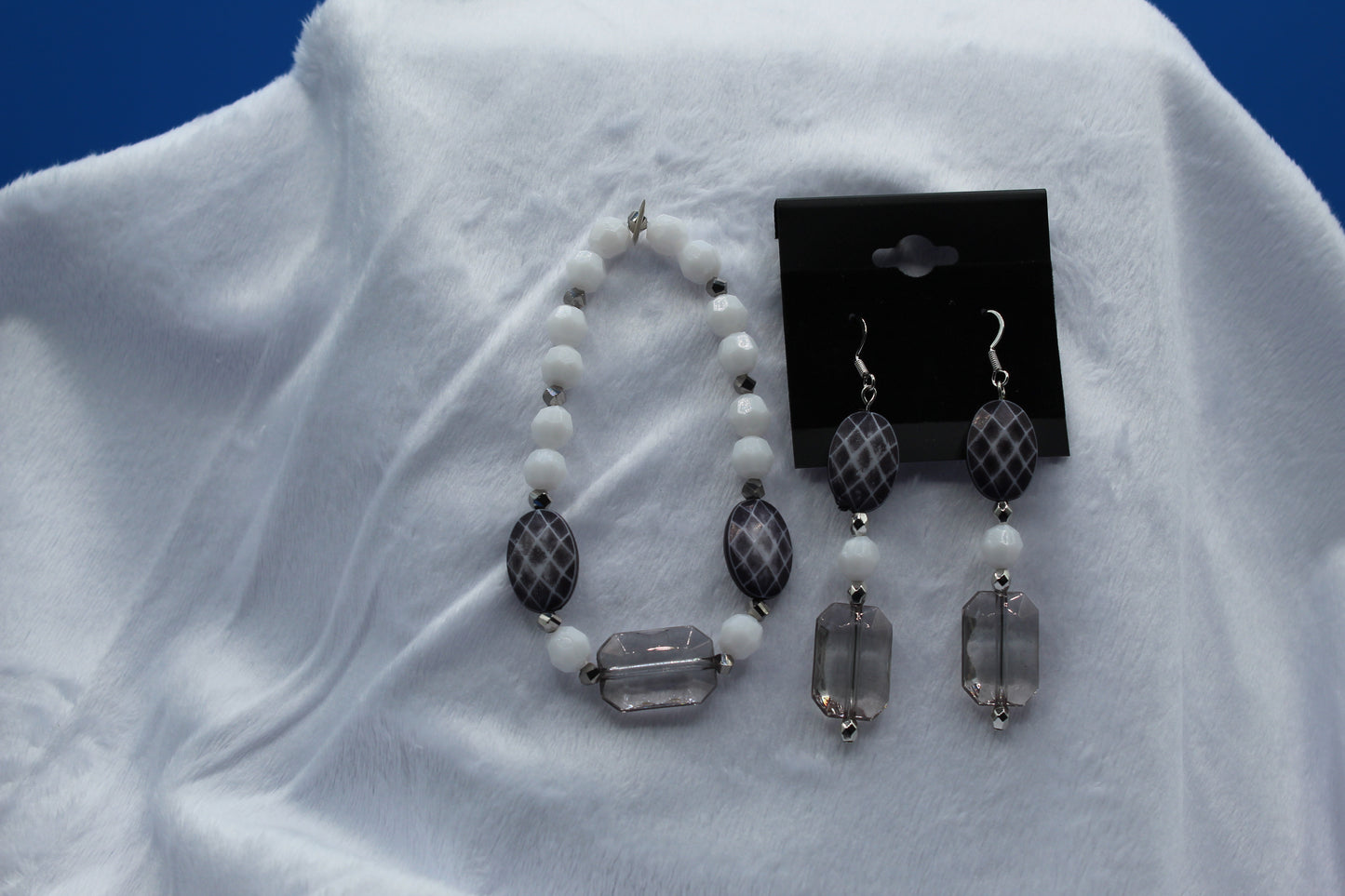 Earrings w/ Matching Bracelet - Black - Touched By Christ