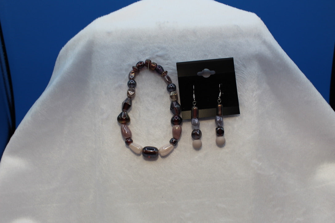 Earrings w/ Matching Bracelet - Purple - Touched By Christ