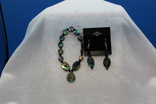 Earrings w/ Matching Bracelet - Blue