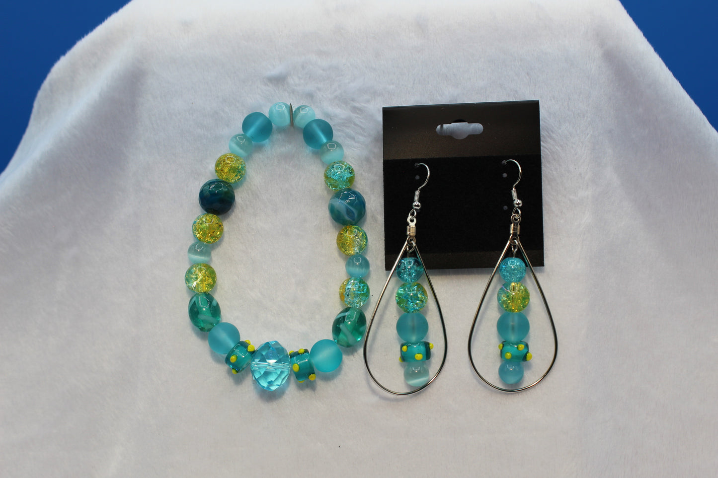 Earrings w/ Matching Bracelet - Aqua