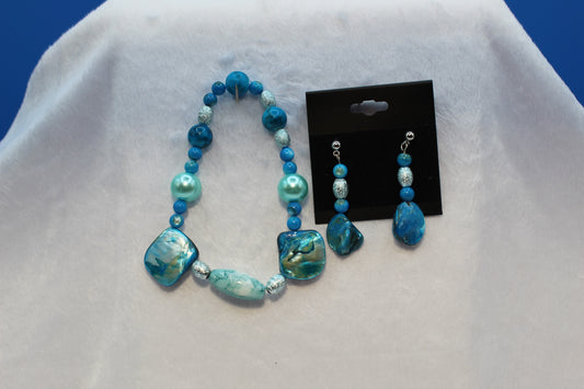 Earrings w/ Matching Bracelet - Aqua