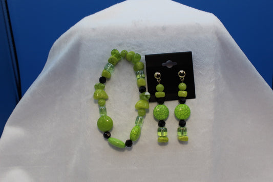 Earrings w/ Matching Bracelet - Green