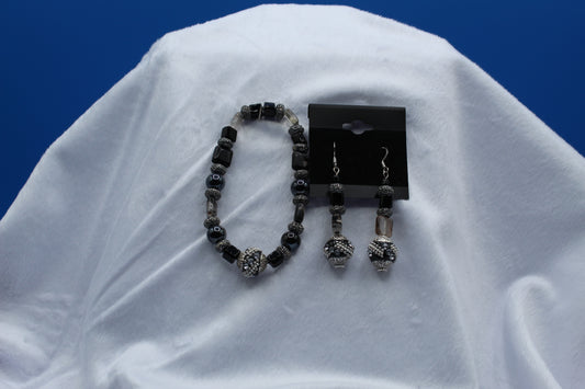 Earrings w/ Matching Bracelet - Black - Touched By Christ