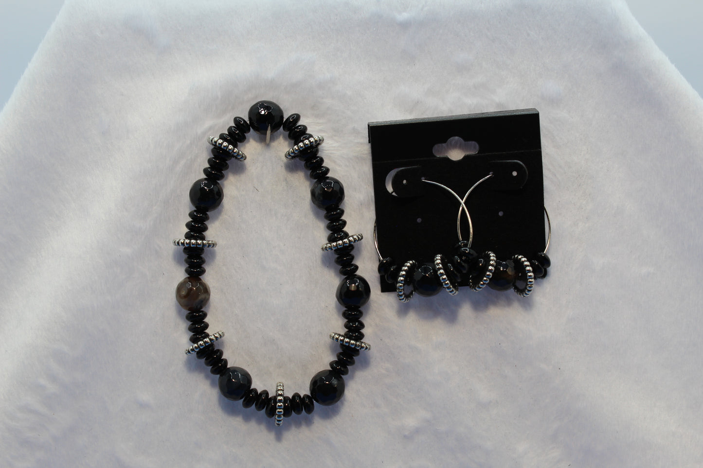Earrings w/ Matching Bracelet - Black (D5) - Touched By Christ