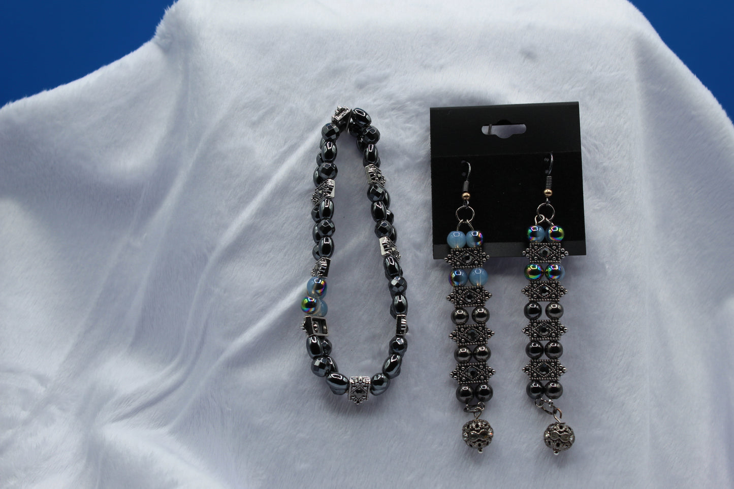 Earrings w/ Matching Bracelet - Gray