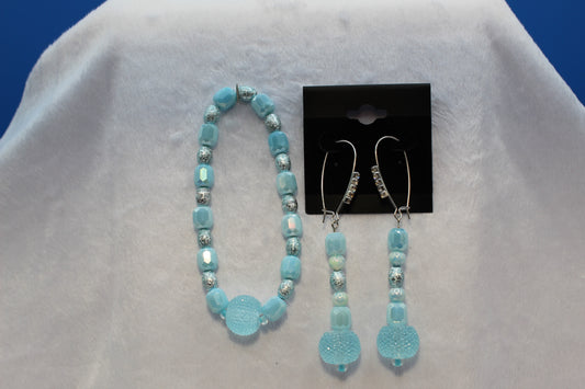 Earrings w/ Matching Bracelet - Aqua