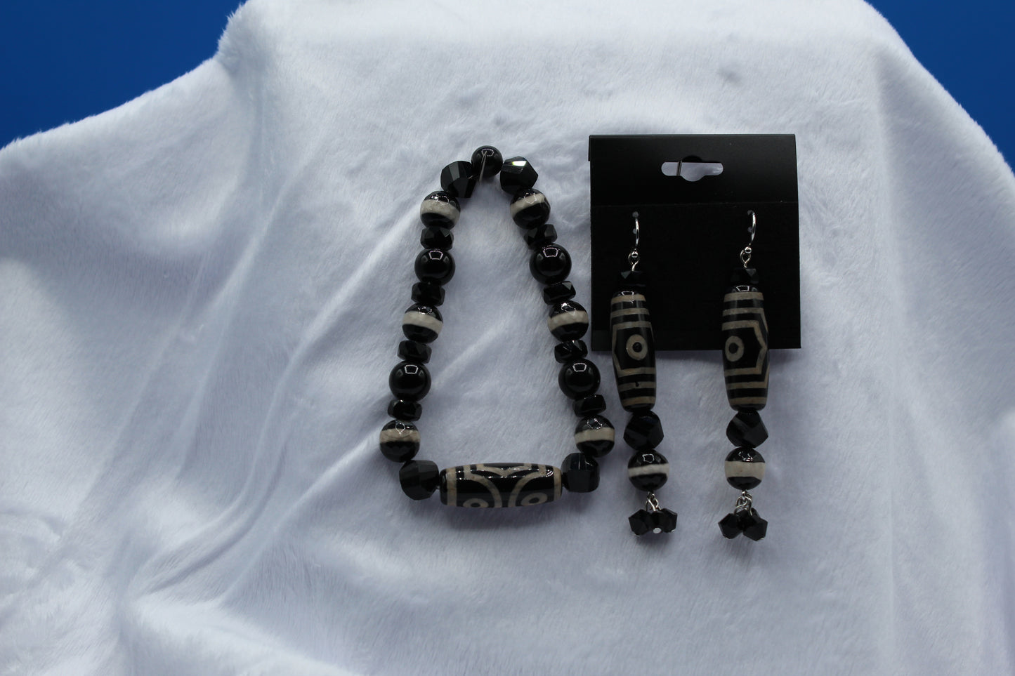 Earrings w/ Matching Bracelet - Black - Touched By Christ