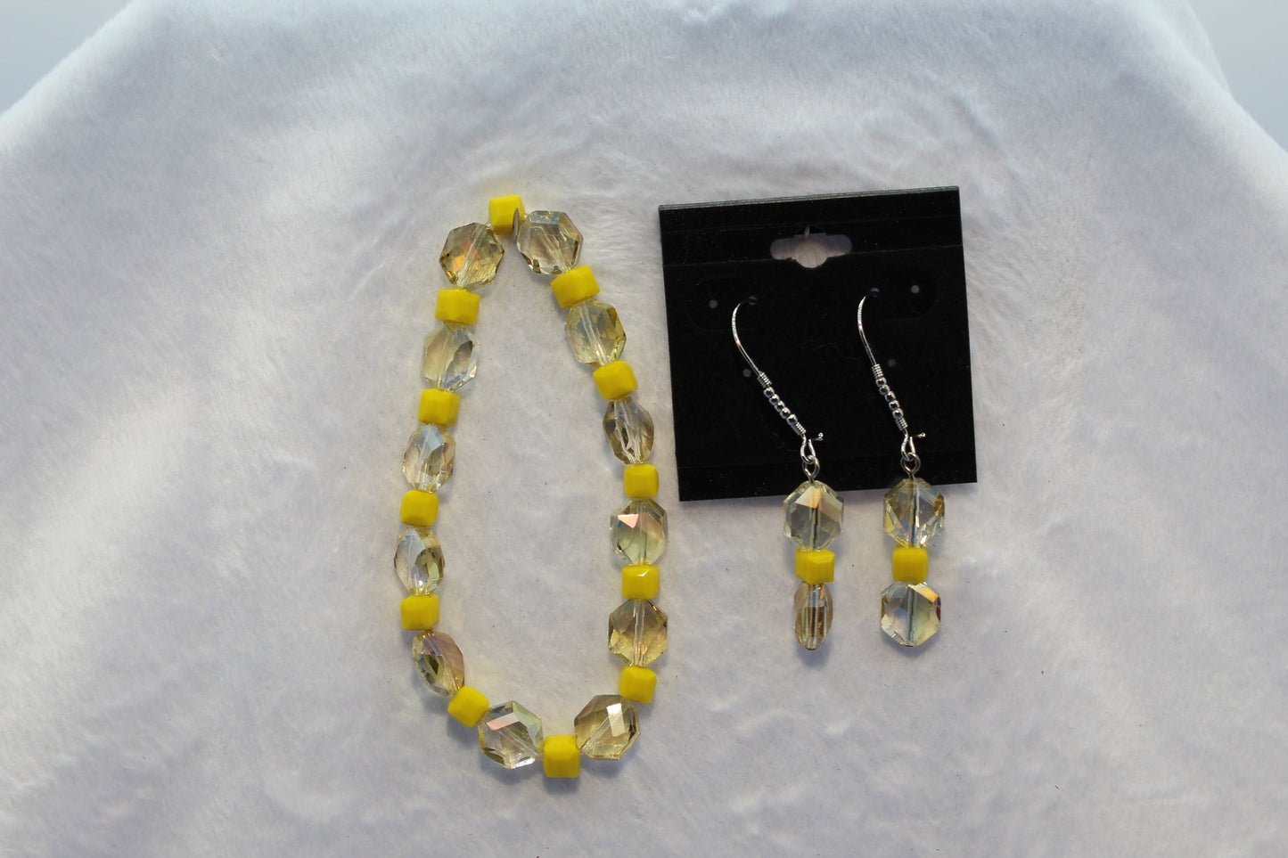 Earrings w/ Matching Bracelet - Yellow (D5)