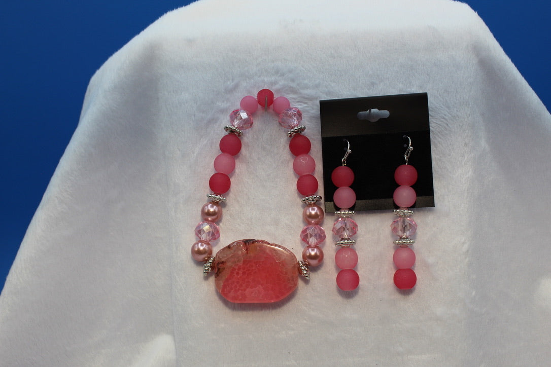 Earrings w/ Matching Bracelet - Pink