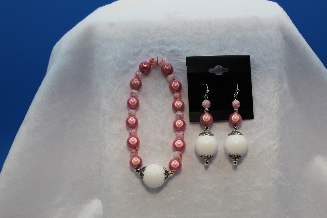 Earrings w/ Matching Bracelet - Pink