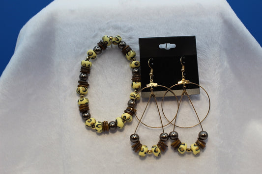 Earrings w/ Matching Bracelet - Brown