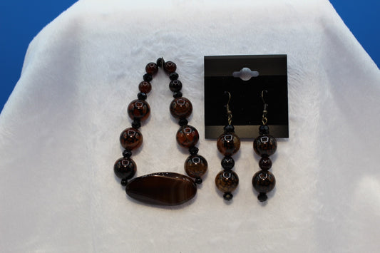 Earrings w/ Matching Bracelet - Brown