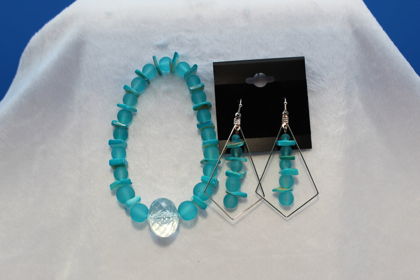 Earrings w/ Matching Bracelet - Aqua