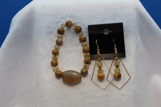 Earrings w/ Matching Bracelet - Brown