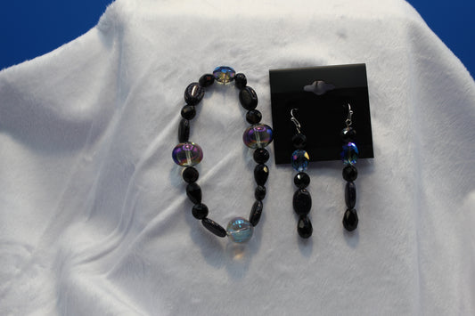 Earrings w/ Matching Bracelet - Purple