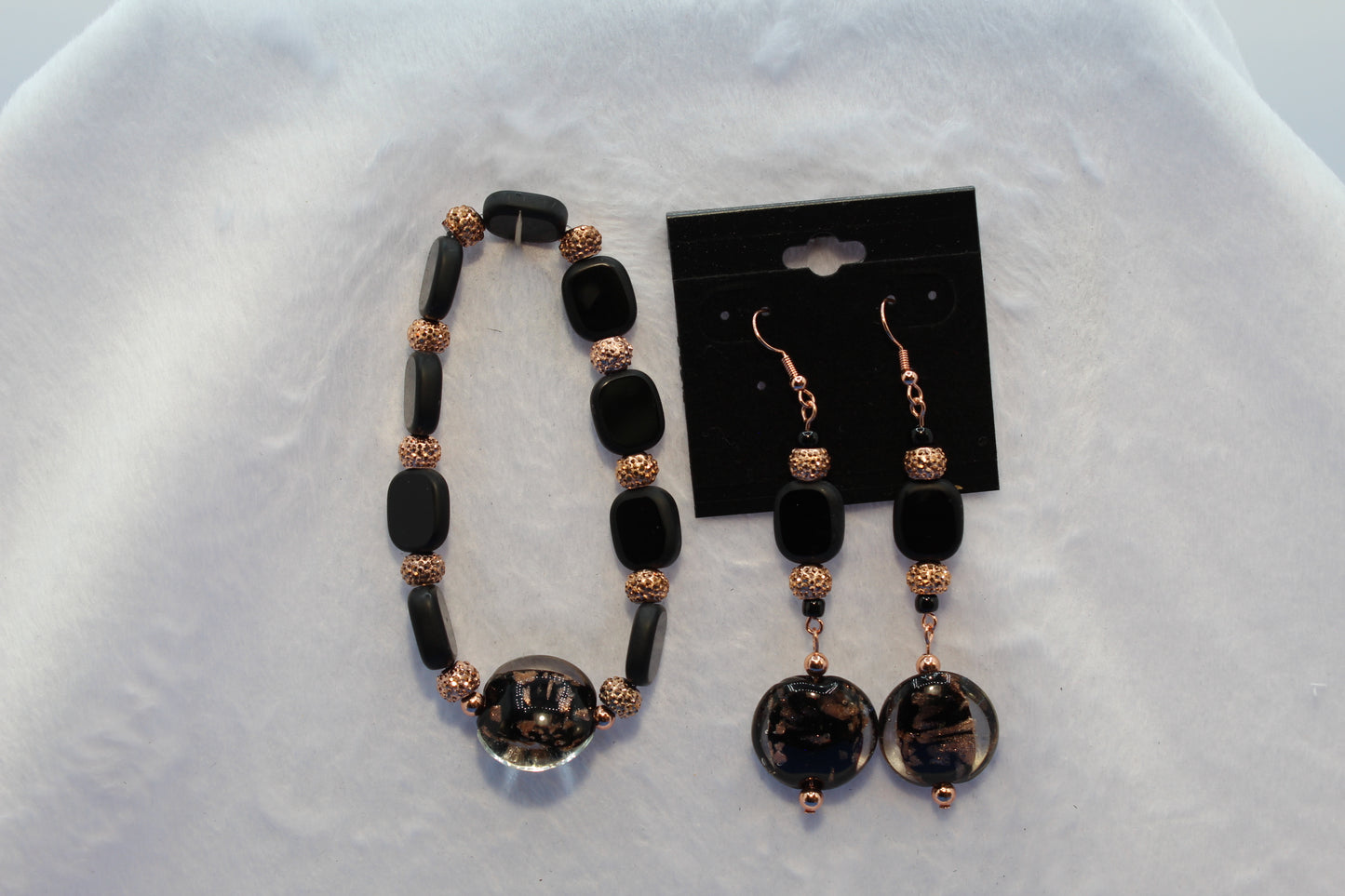 Earrings w/ Matching Bracelet - Black (D3)