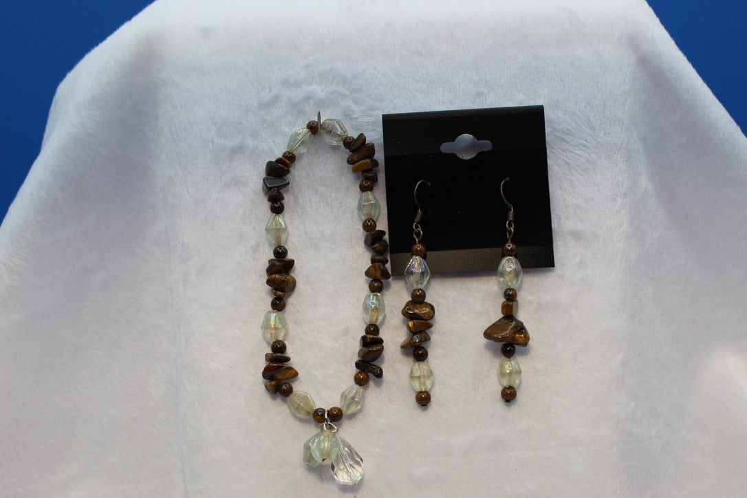 Earrings w/ Matching Bracelet - Brown