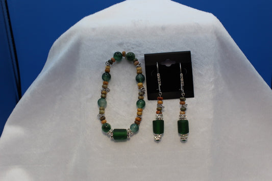 Earrings w/ Matching Bracelet - Green