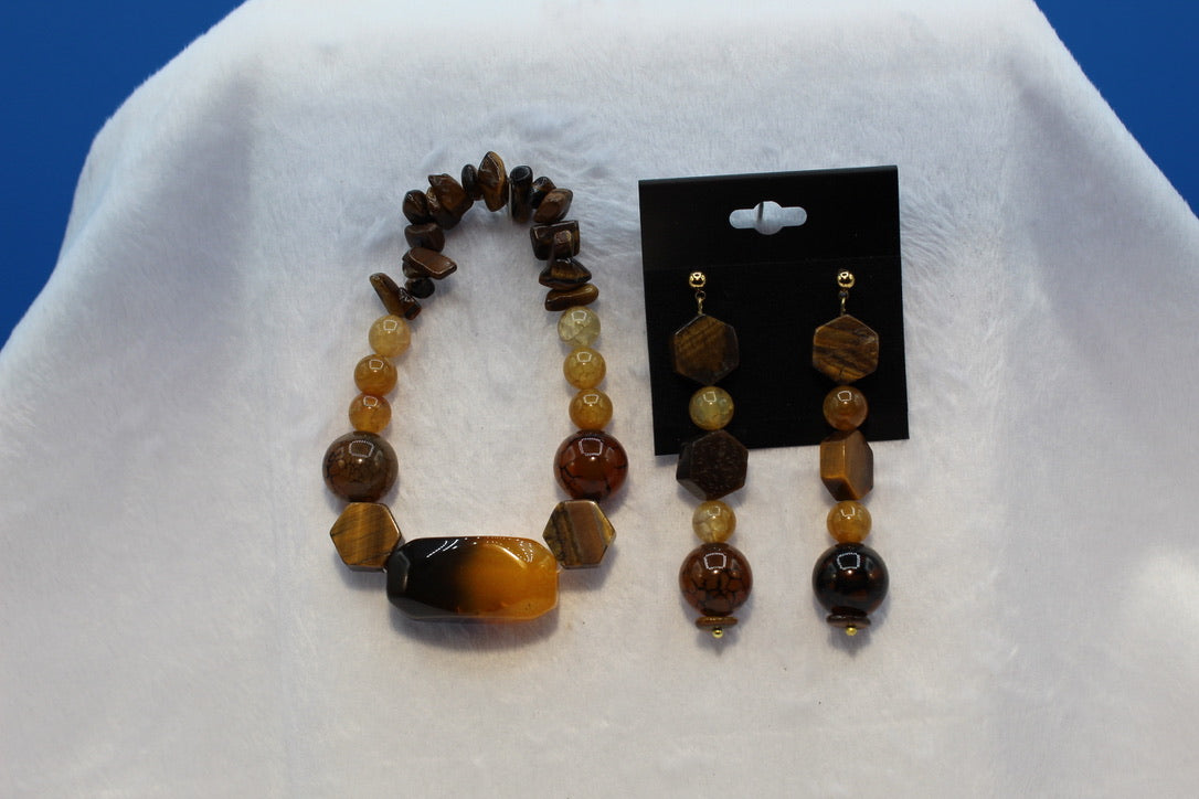 Earrings w/ Matching Bracelet - Brown