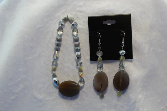 Earrings w/ Matching Bracelet - Gray