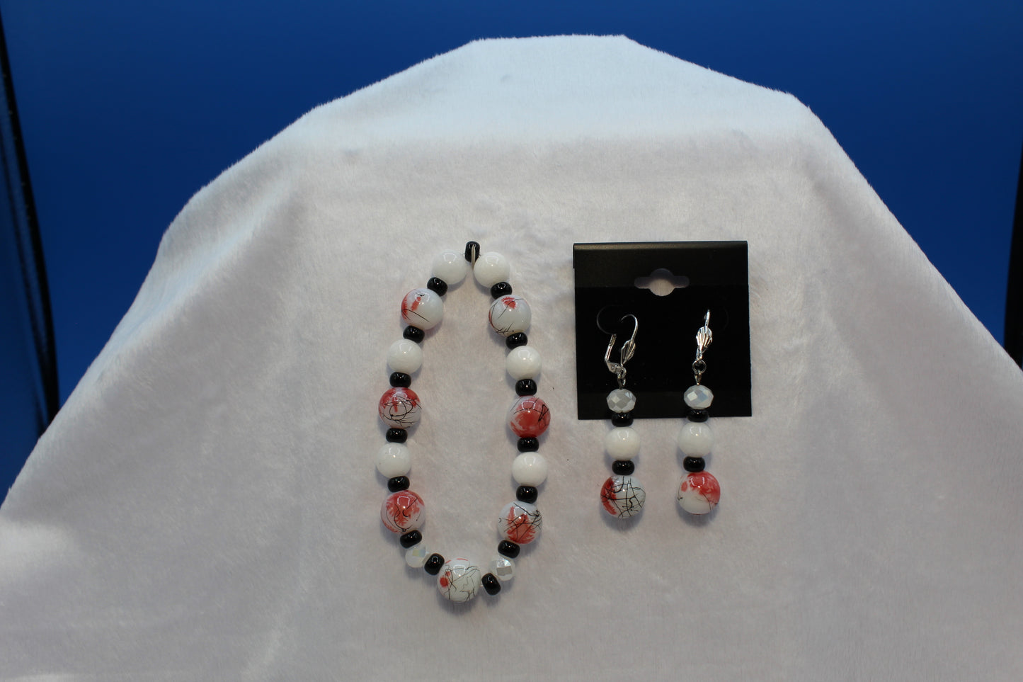 Earrings w/ Matching Bracelet - Red