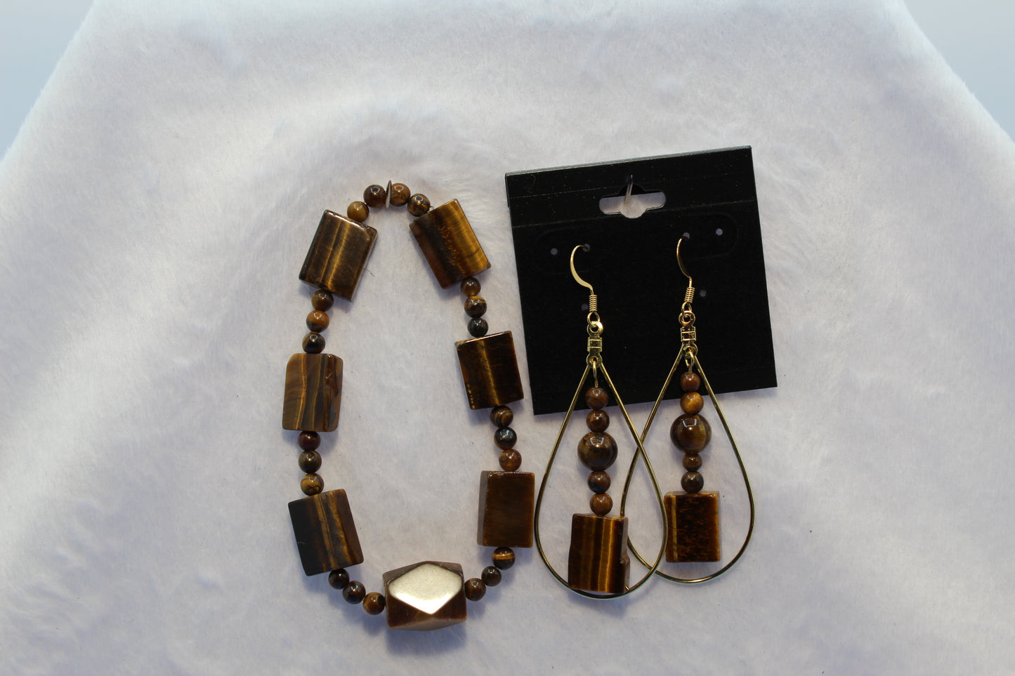 Earrings w/ Matching Bracelet - Brown (D3)