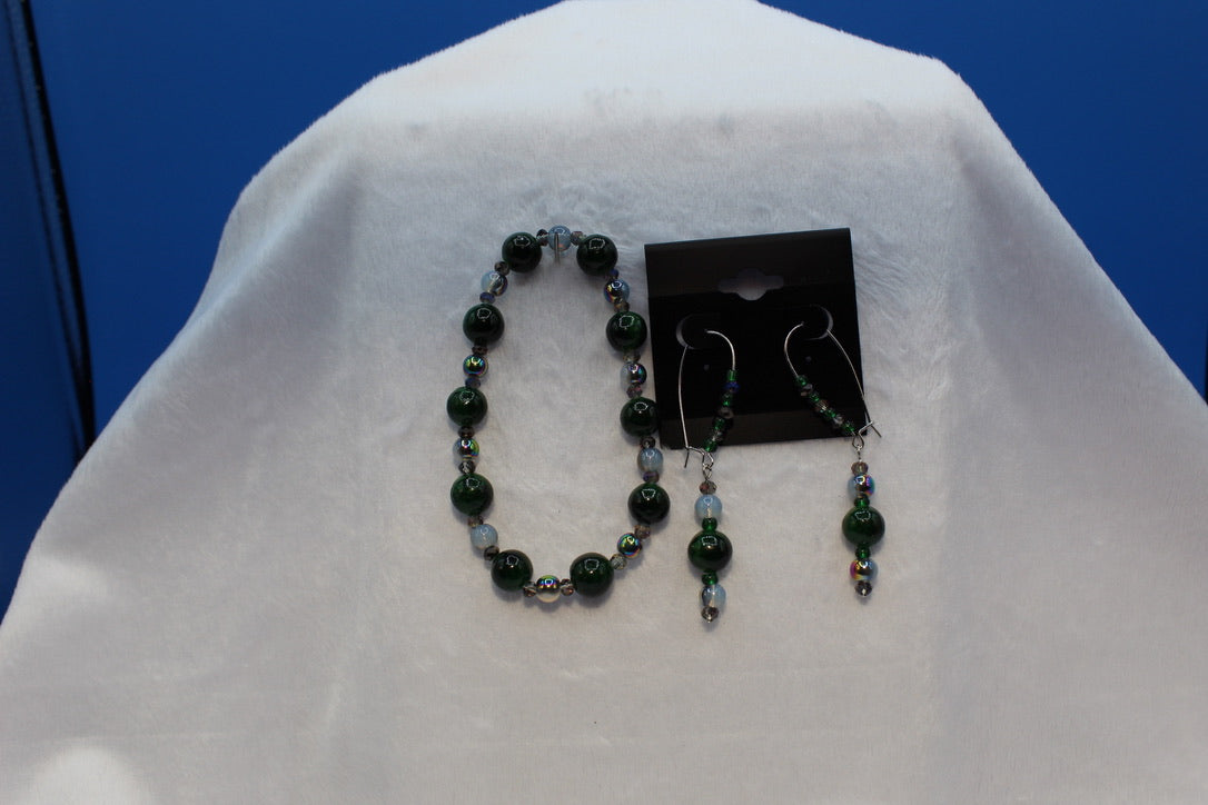 Earrings w/ Matching Bracelet - Green - Touched By Christ