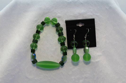 Earrings w/ Matching Bracelet - Green (D3)