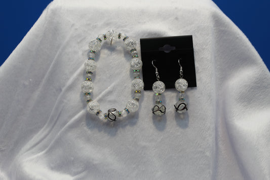 Earrings w/ Matching Bracelet - Clear