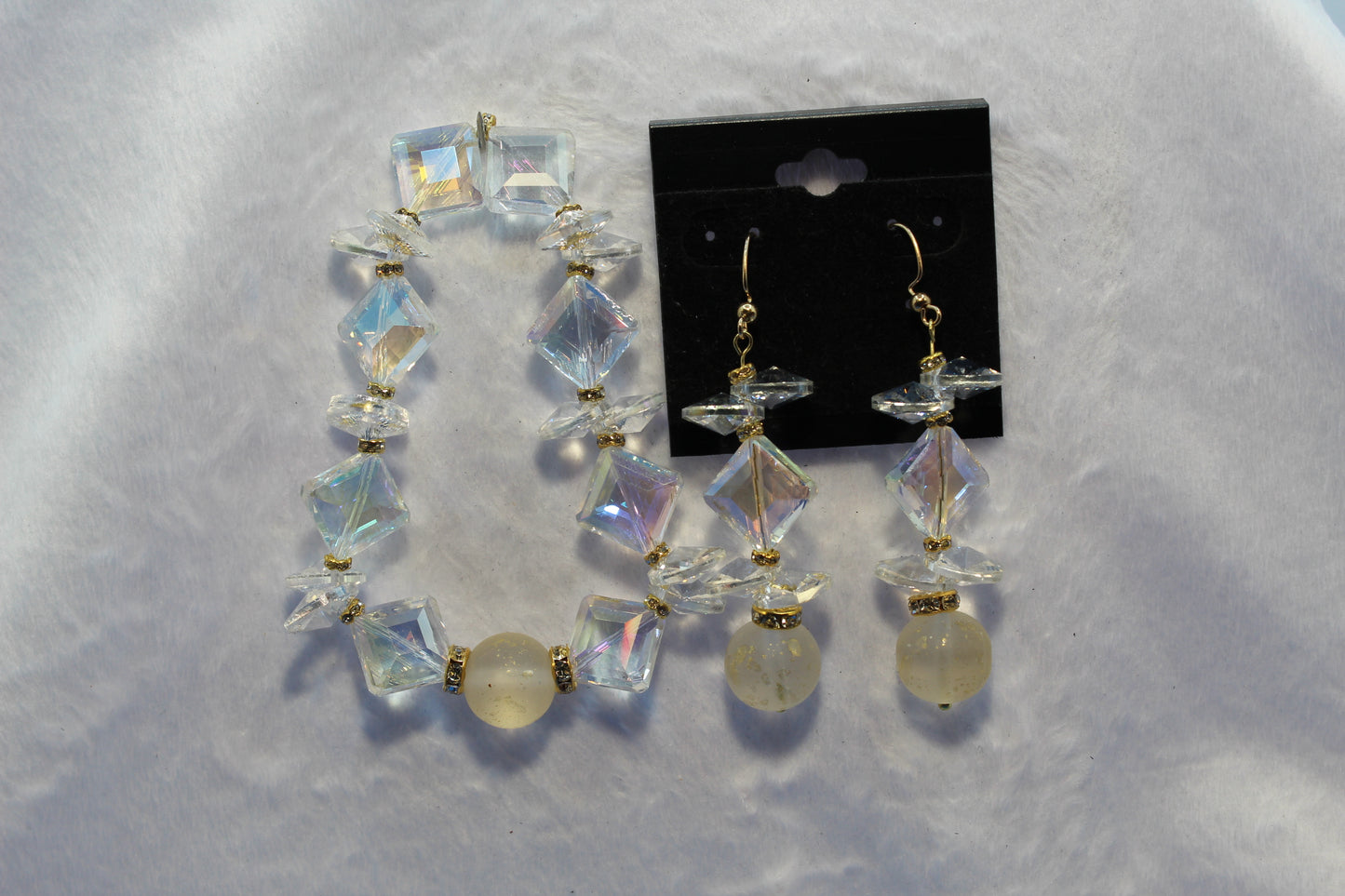 Earrings w/ Matching Bracelet - Clear