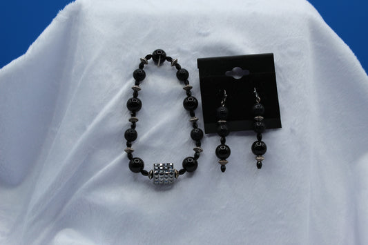 Earrings w/ Matching Bracelet - Black - Touched By Christ