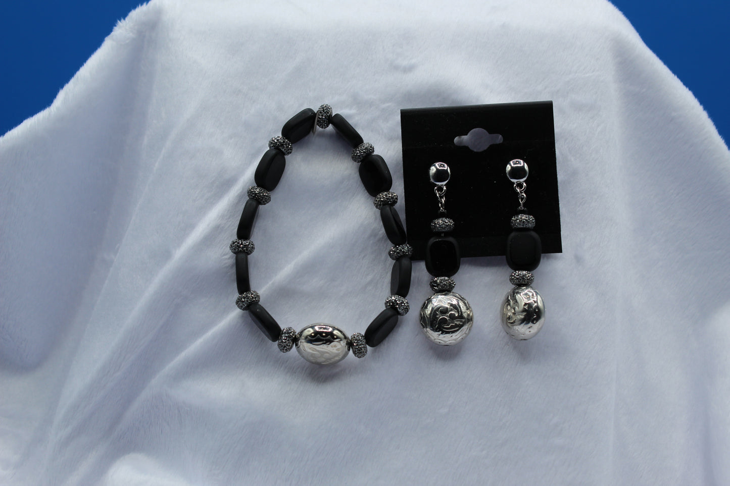 Earrings w/ Matching Bracelet - Black - Touched By Christ