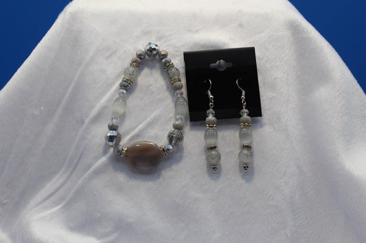 Earrings w/ Matching Bracelet - Brown