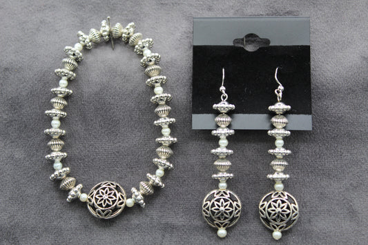 Earrings w/ Matching Bracelet - Grey_0001